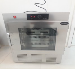 انکوباتور   شیکر یخچالدار